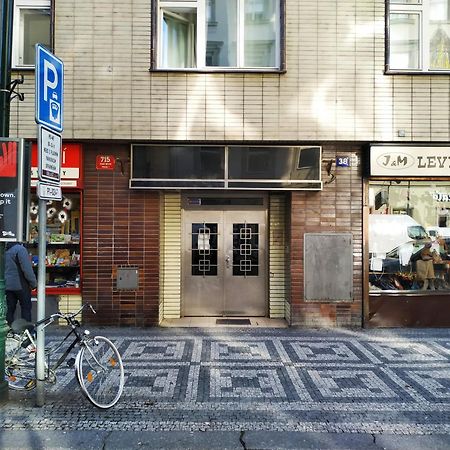 Loong Refresh Old Town Praga Exterior foto