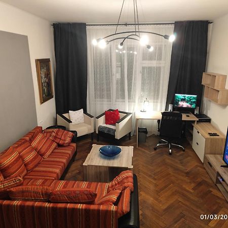 Loong Refresh Old Town Praga Exterior foto