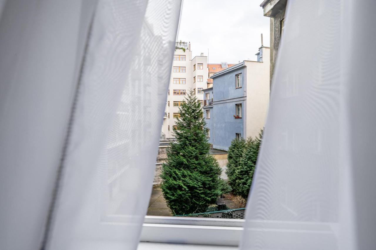 Loong Refresh Old Town Praga Exterior foto